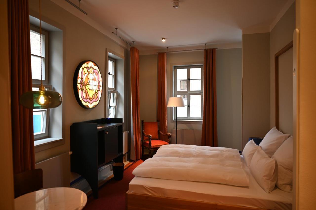 Pension Alter Bischofshof เนาม์บวร์ก ภายนอก รูปภาพ